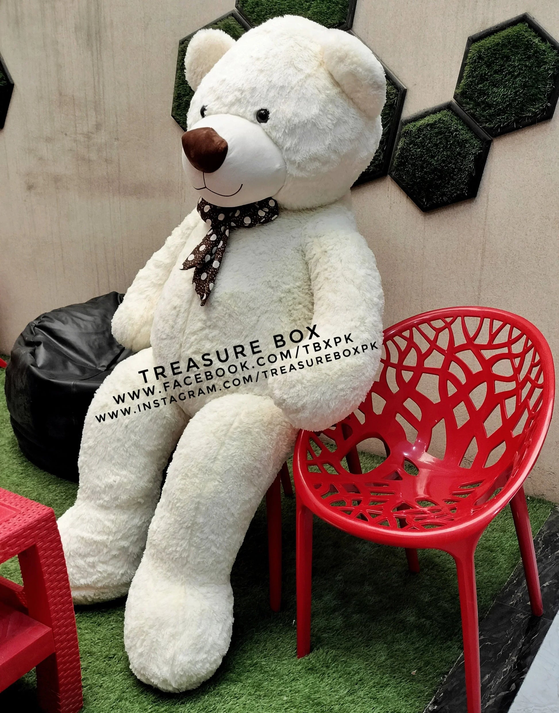 'CooKie' 6 Feet Teddy Bear