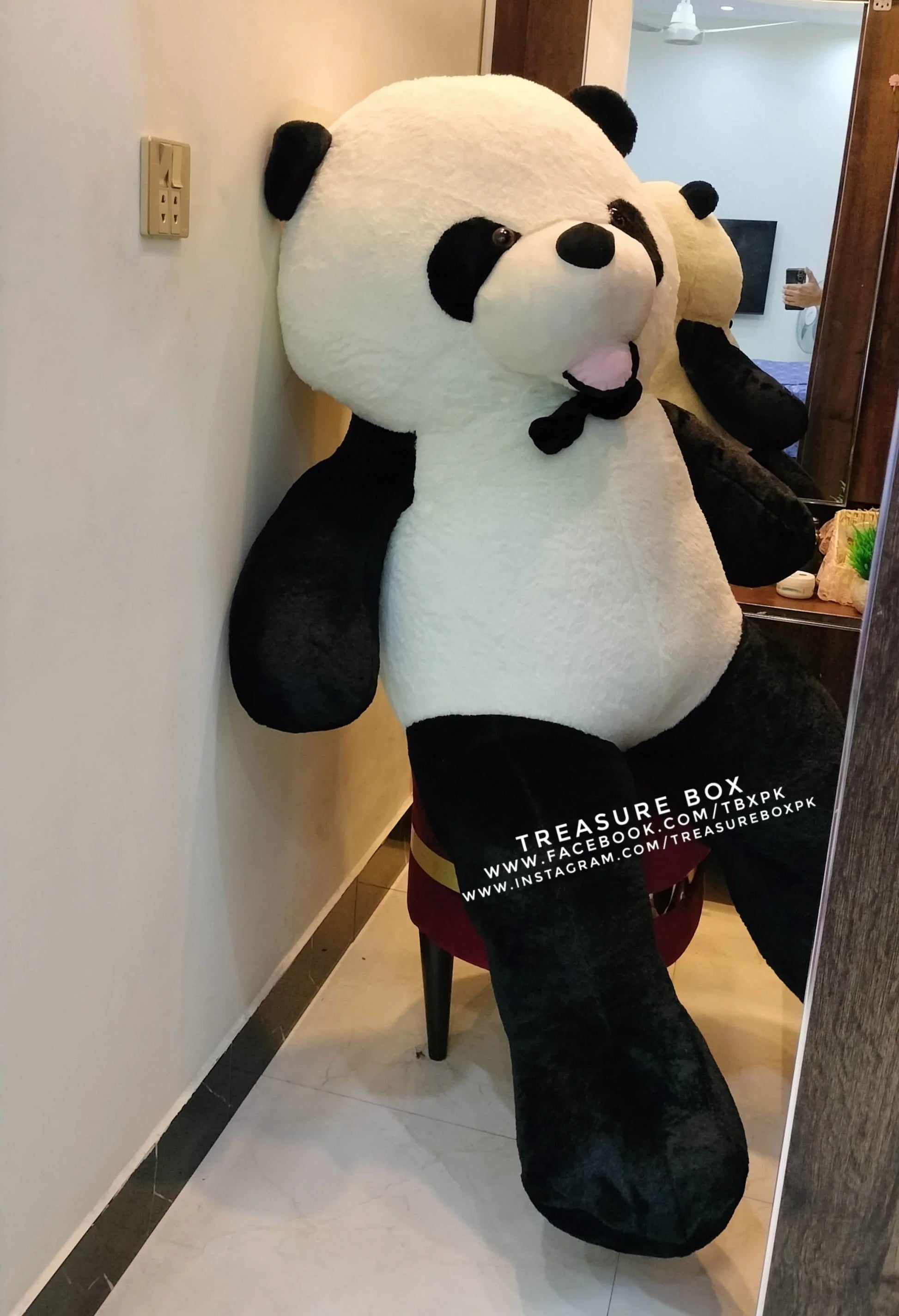 Panda Bear (2.8 - 4.8 Feet)