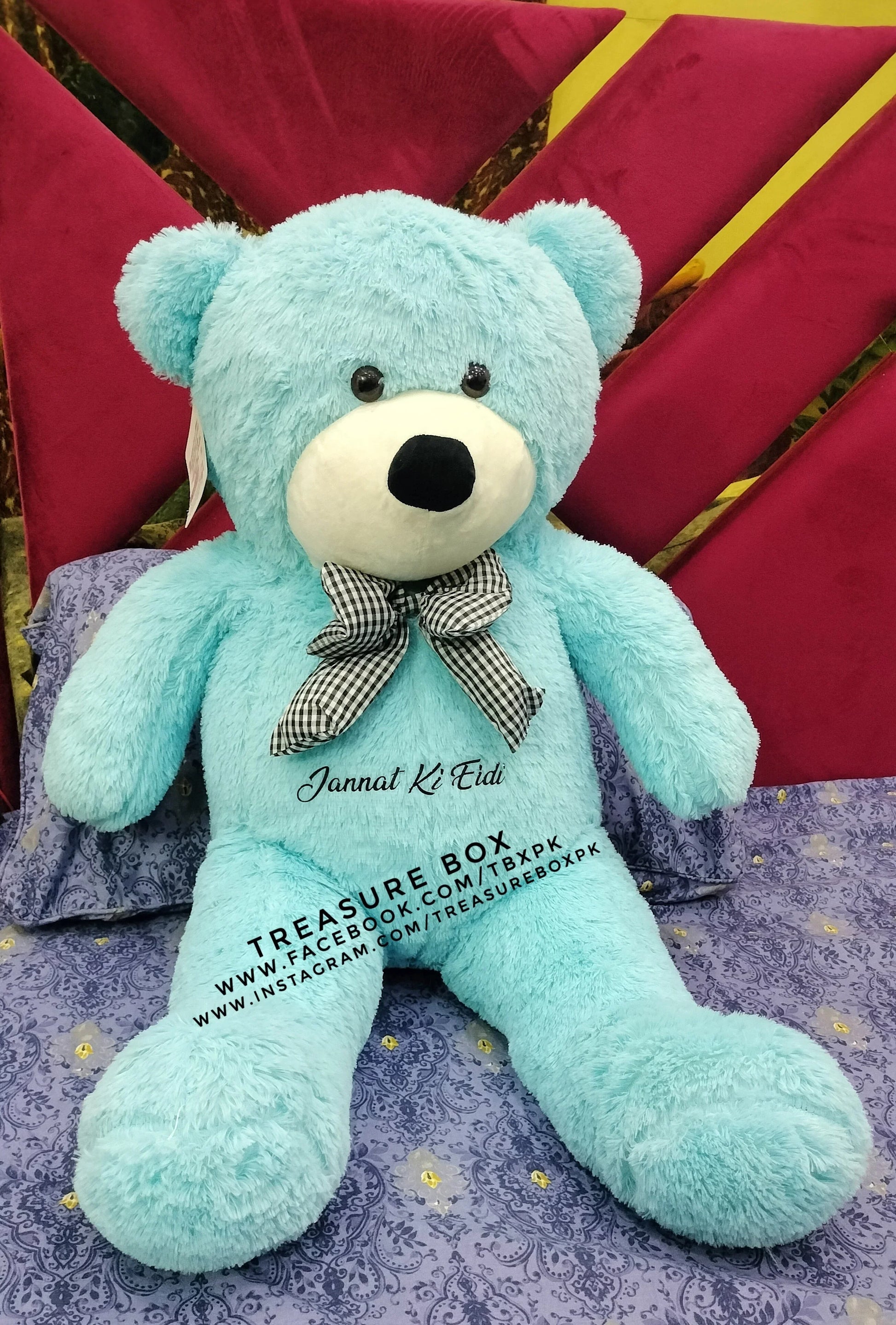 'KnoTie' 3 Feet Teddy Bear