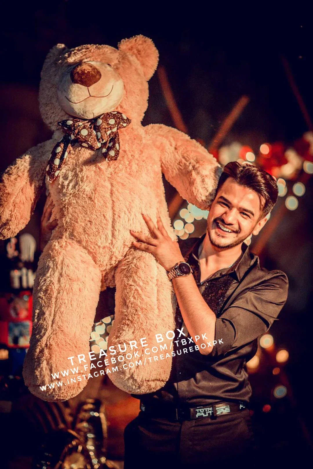 'CooKie' 3.85 Feet Teddy Bear