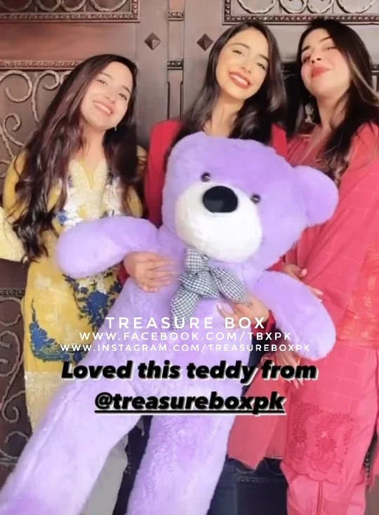 'KnoTie' 3.8 Feet Teddy Bear