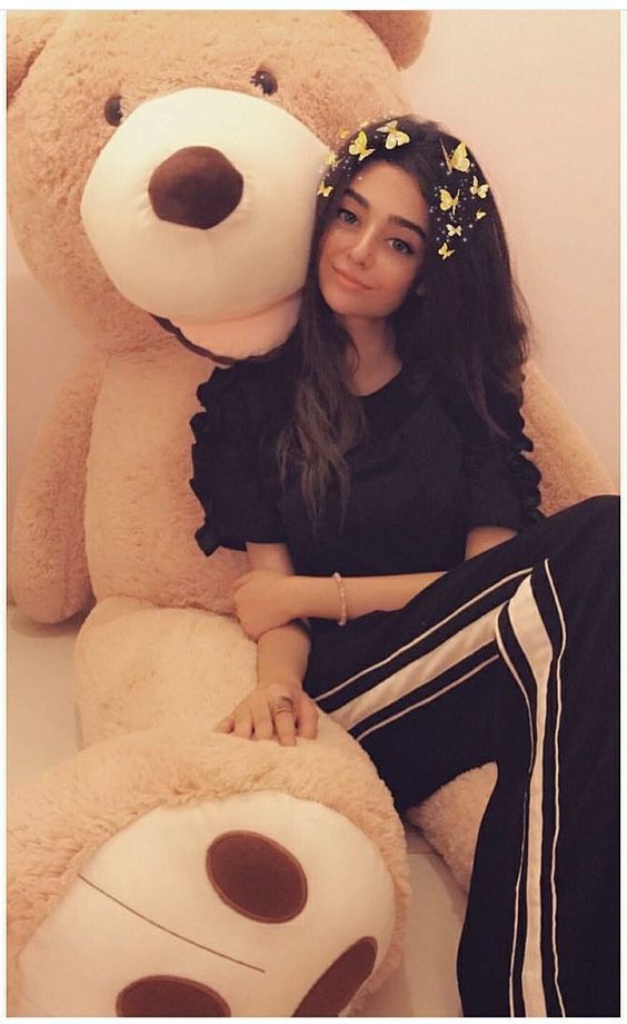 Noor Zafar Khan's First Pick