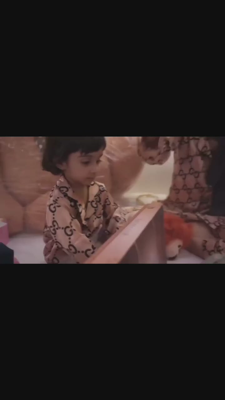 Shahmeer's gift to Sham Idrees's daughter
